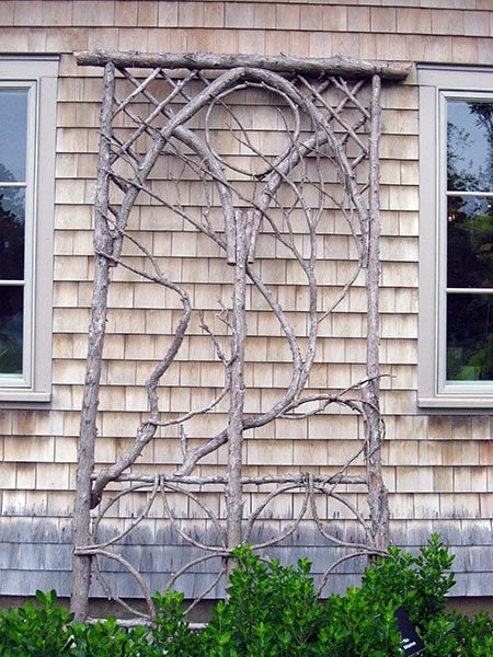30+ Garden Projects using Sticks and Twigs