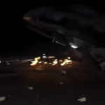 Video muestra extraterrestres borrachos luchando por controlar ovnis voladores