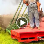 How does a steam tractor work?