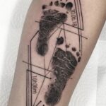 Baby Footprint tatToos: 25 Options to Commemorate Your Baby’s Biɾth