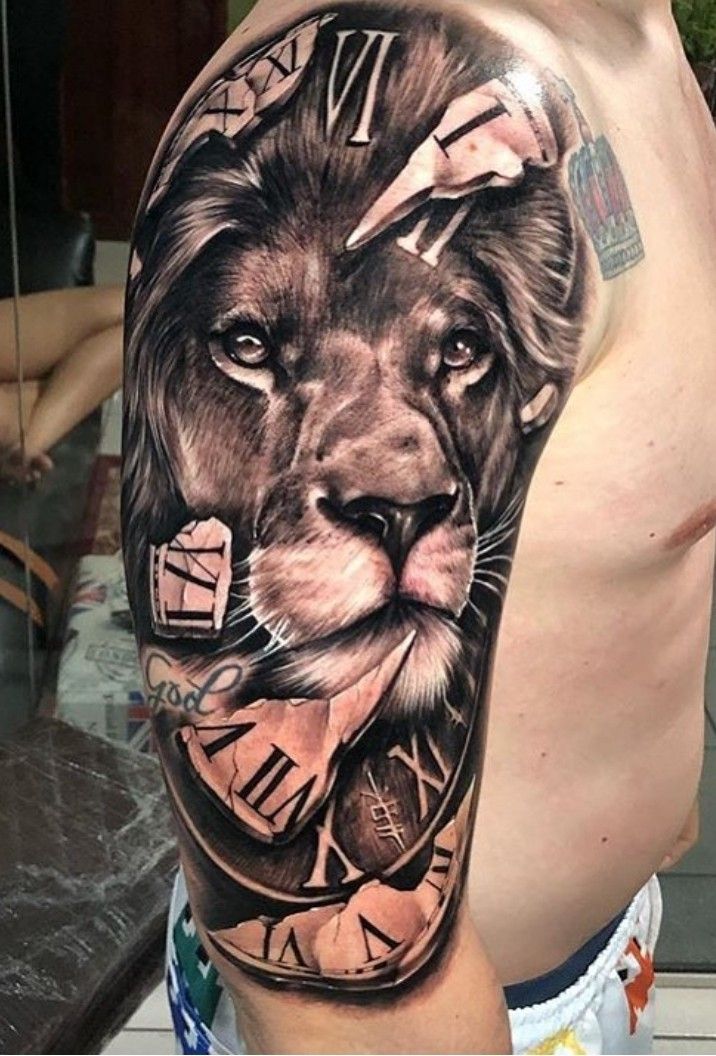 “Roarιng with Style: 8 Striking Lιon tattoo Designs To Inspire Your Ink”