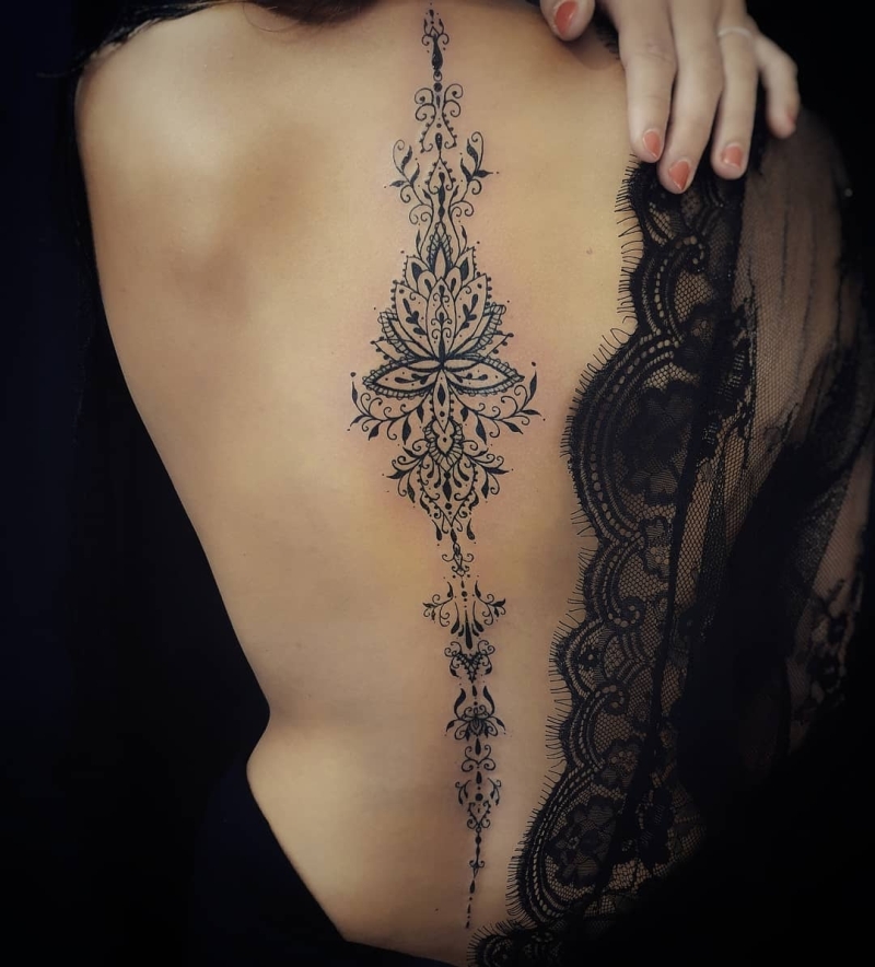 Tattoo trends: 20+ of the CoolesT Spine tattoo Ideas Ever