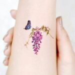 Delicate and Feminine: tҺe Allure of Small Butterfly tatToos